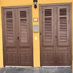 Orange Lemon Center