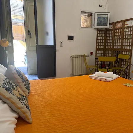 Orange Lemon Center *