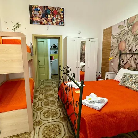 Apartment Orange Lemon Center