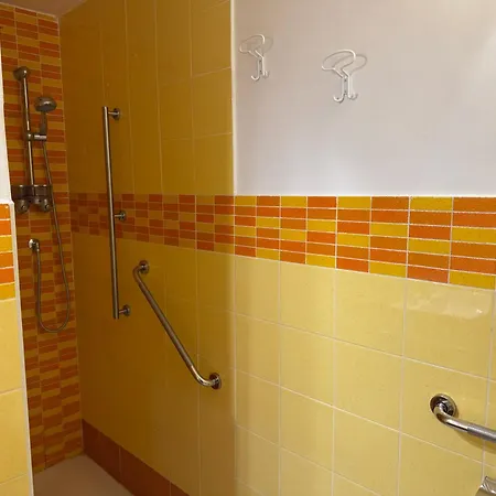 Orange Lemon Center